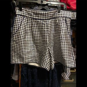 Oscar De La Renta high waisted shorts